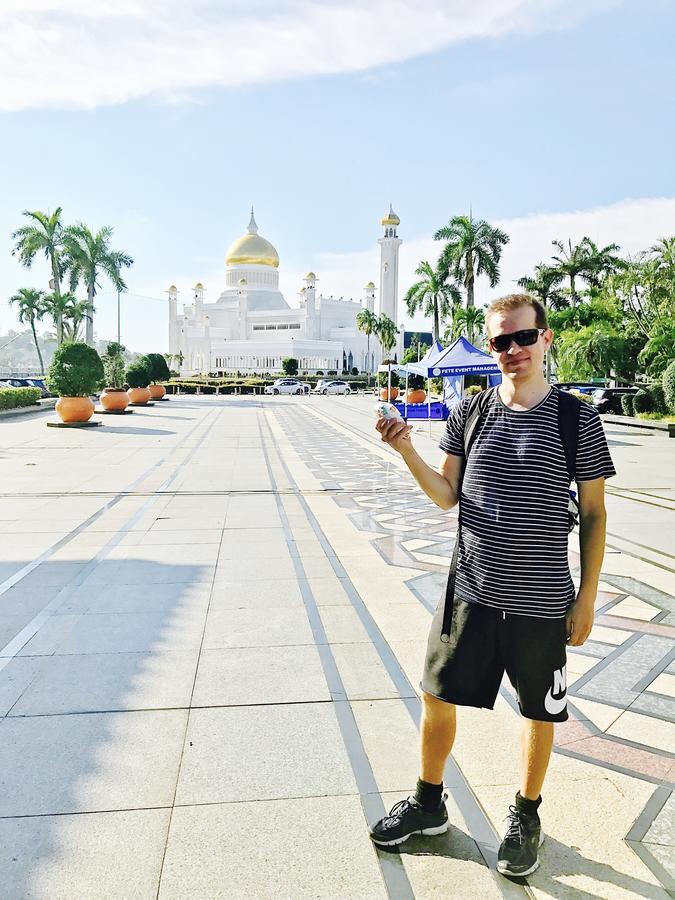 ホテルTaman Mawar バンダル スリ ブガワン エクステリア 写真